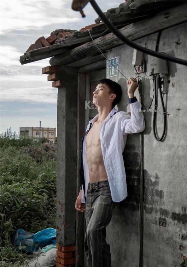 Bluephoto-25-藍攝-25-舞動王子-蠻